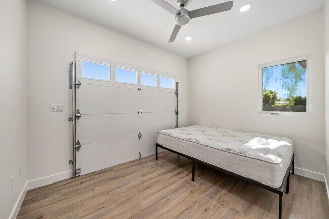 Photo - 133-135 Foothill Blvd Unit 135 Foothill