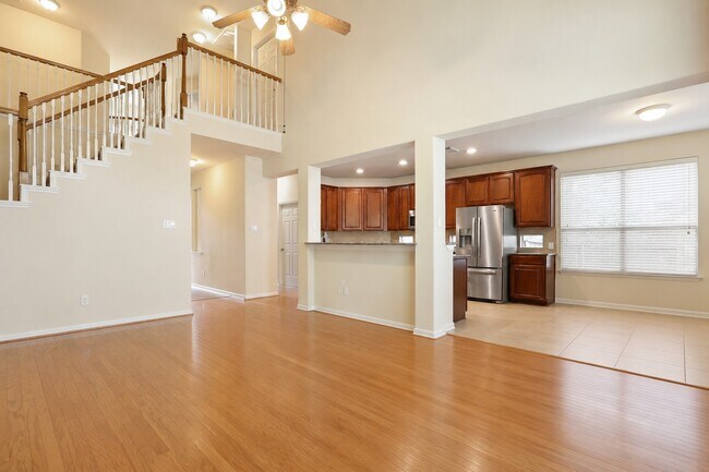 Photo - 31 Ginger Springs Pl