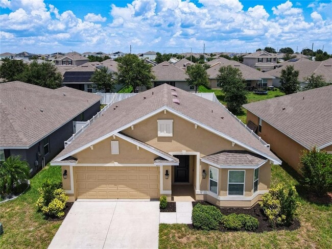 Photo - 465 Buchannan Dr