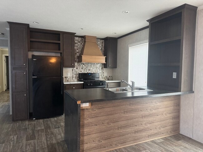 Photo - 4477 Goldenrod Dr