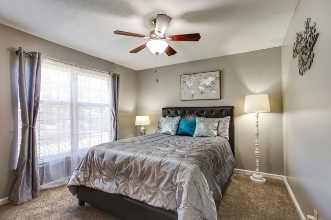 Interior Photo - Lenexa Crossing Apartments