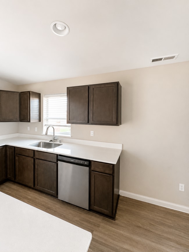 Photo - Newly Built 4bd 2.5ba in LSSD
