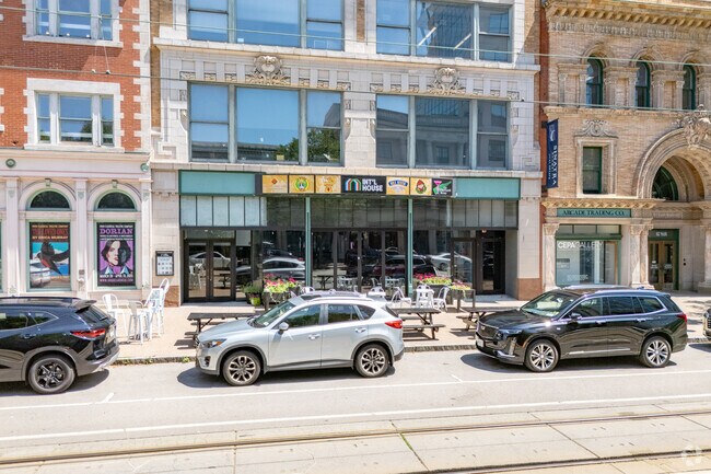 625 Main Street