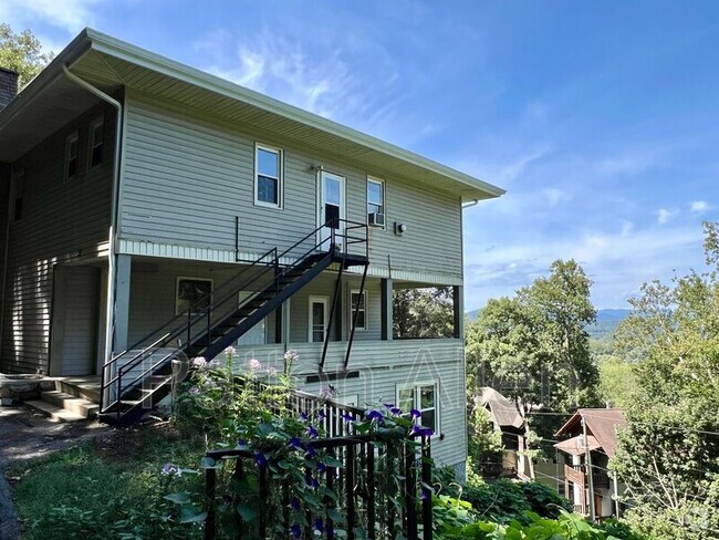 Building Photo - 37 Skyview Pl Unit #5 Rental