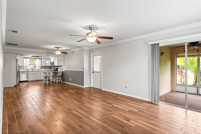 Photo - 2011 Hadrian Ct Unit 2011