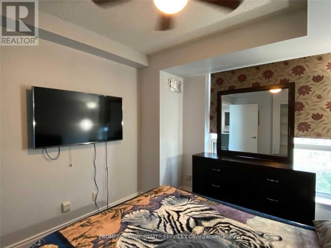 Photo - 410 Queens Quay W Unit 1505