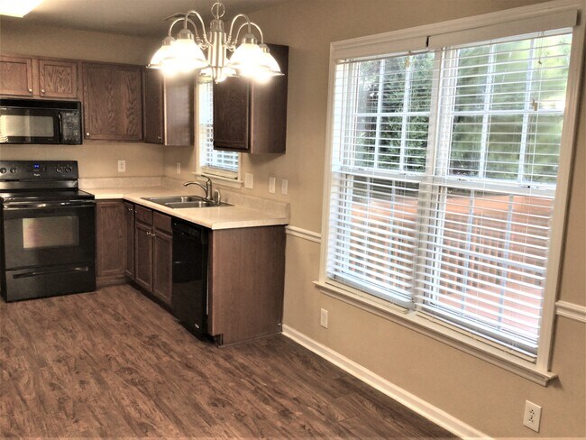 Photo - 5530 Brookdale Ridge Dr