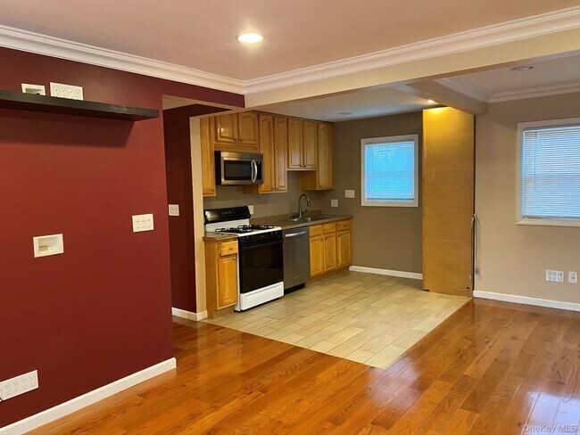 Photo - 25 Woodhollow Rd