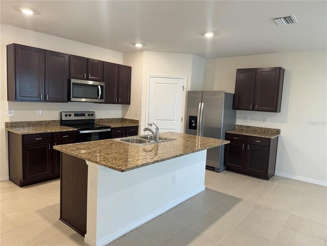 Photo - 2442 Knight Island Dr