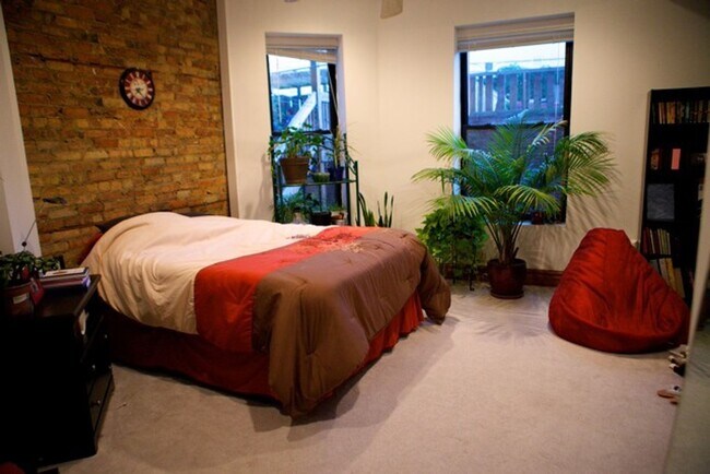 Photo - 909 W Dakin St Unidad 1