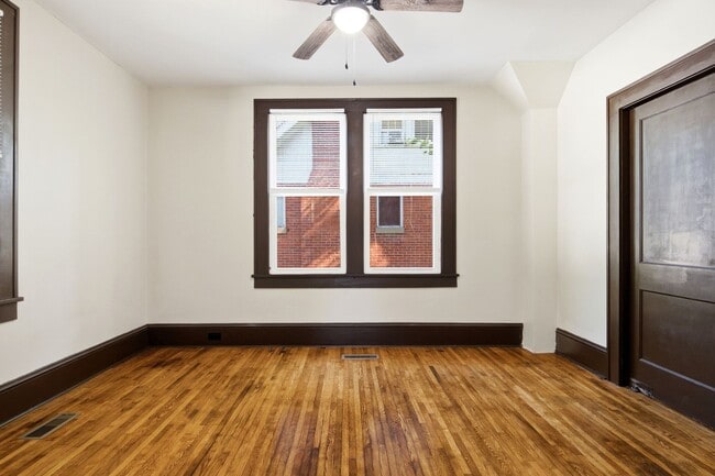 Photo - 221 S Washington Ave