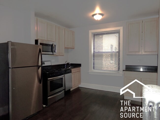 Photo - 3604 W Sunnyside Ave Unit 2