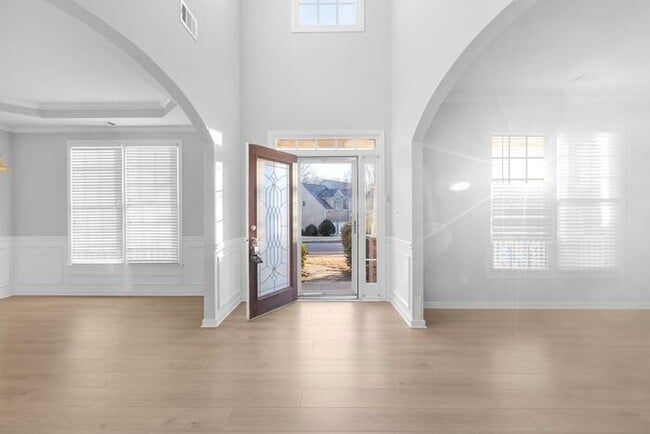 Photo - 2375 Chandler Grove Dr