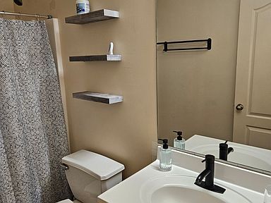 Photo - 45 Trelawney Keep