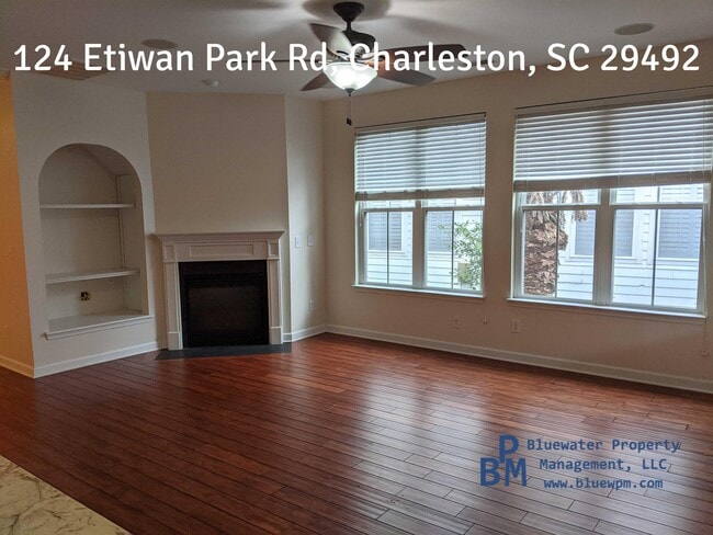 Photo - 124 Etiwan Park St