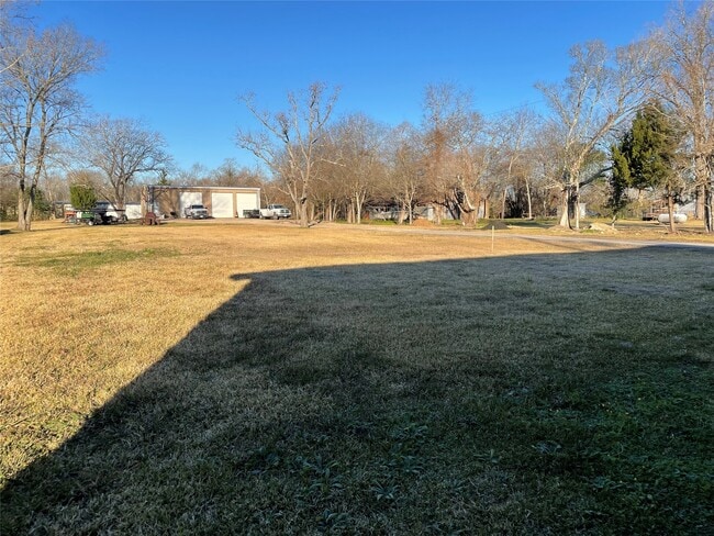 Photo - 2122 Lee Rd