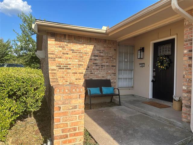 Photo - 504 Cavendish Dr