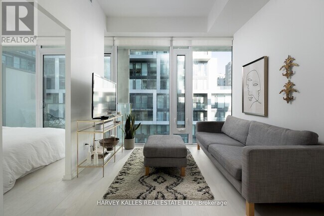 Photo - 8 Hillsdale Ave E Unité 941