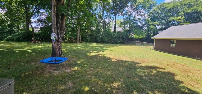 Photo - 203 Nokes Dr Unit B