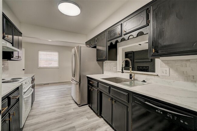 Photo - 10333 Fairfax Ln