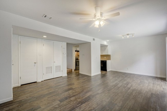 Brentwood Townhomes