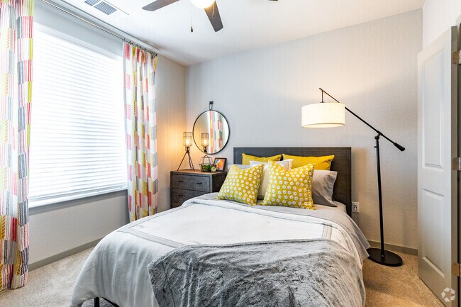 1HAB. 1BA - 667 ft²
