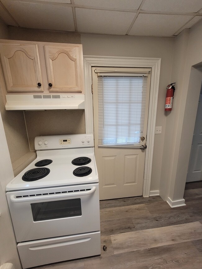 Photo - 225 Pleasant St Unit 1