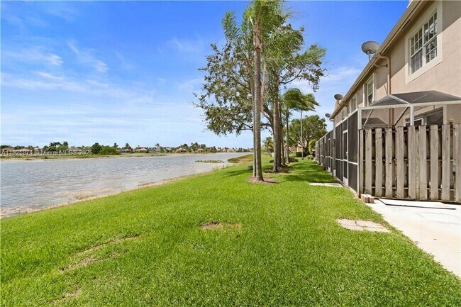 Photo - 1820 Salerno Cir