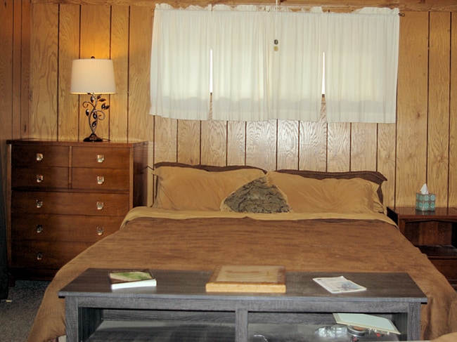 King size bed, dresser, nite stand. - 26180 Whispering Oak Ln Unit Talahi Studio