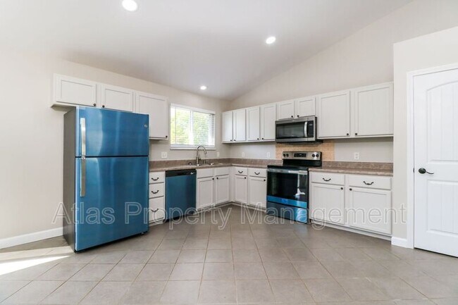 Photo - 805 Whisper Creek Ct