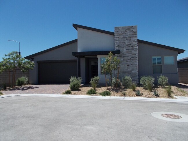 Building Photo - Luxury Brand-New Home with Designer Finishes, Courtyard & Bonus Game Room