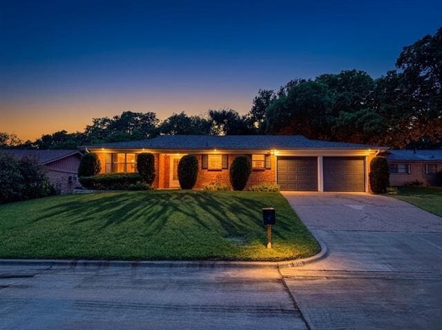 Building Photo - 901 Gregory Ave