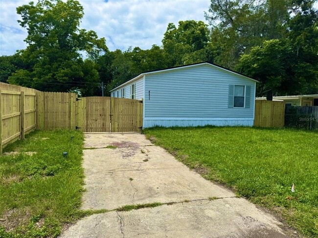 Building Photo - 4311 Savannah St Rental