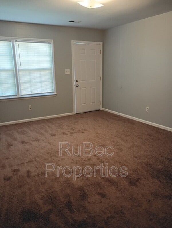 Photo - 408 S Weldon St