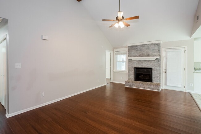 Photo - 12907 Silbury Ln