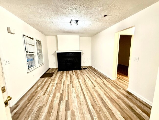 Photo - 1715 Thomas Ave