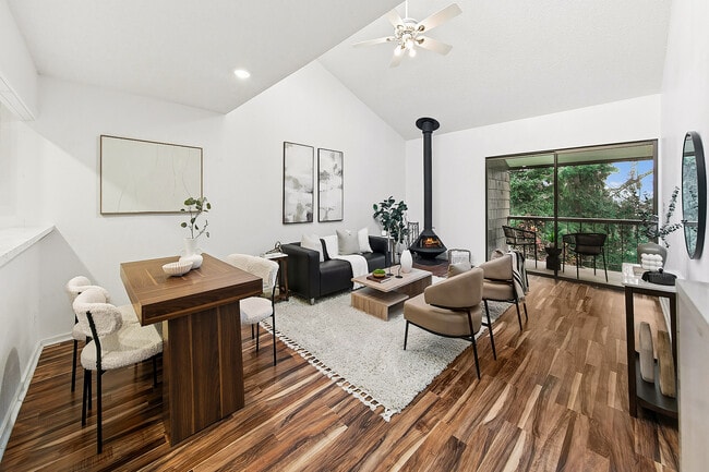 Photo - 6858 139th Ave NE Unit 726