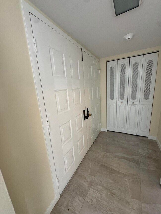 Photo - 5200 N Flagler Dr Unidad 902