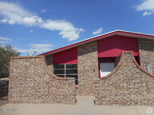 Building Photo - 3014 Barkarian Pl Rental