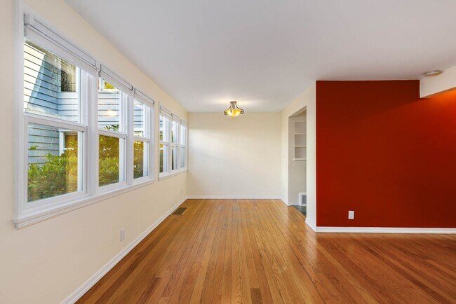 Photo - 1602 15th Ave