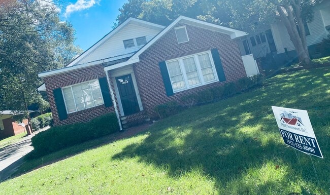 Building Photo - 604 Church St Unit 604 C Church St House