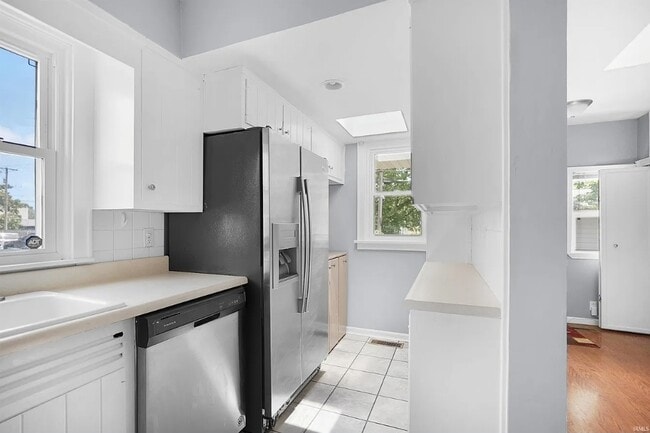 Photo - 708 E Center St