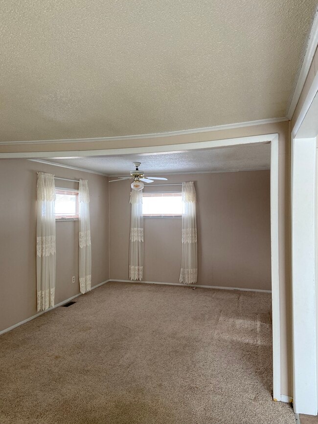 Photo - 8493 N Roanoke Rd