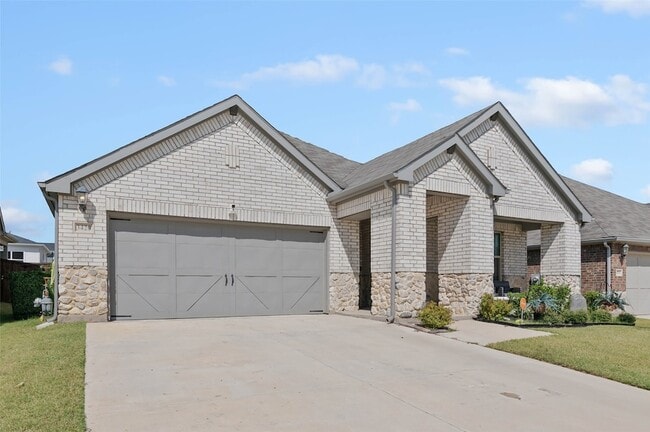 Building Photo - 3420 Kingsgarden Rd