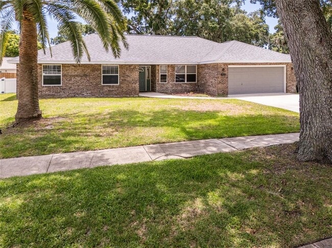 Photo - 923 Sand Crest Dr