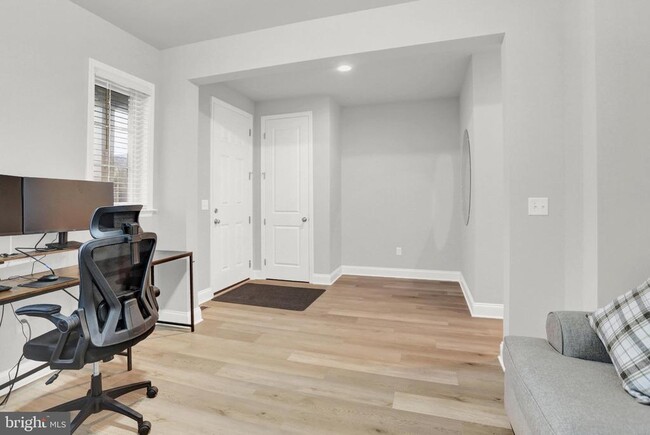 Photo - 3113 Bullfinch Ln