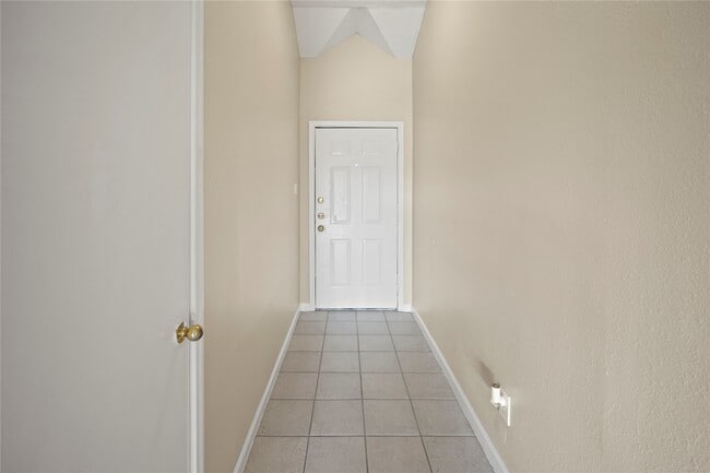 Photo - 22910 Pebworth Pl