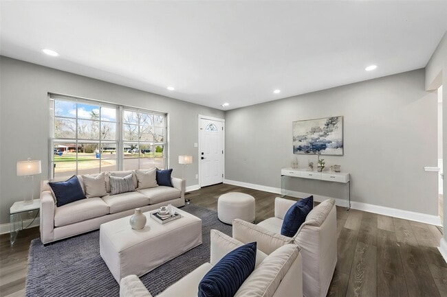 Photo - 1308 Havenhurst Rd