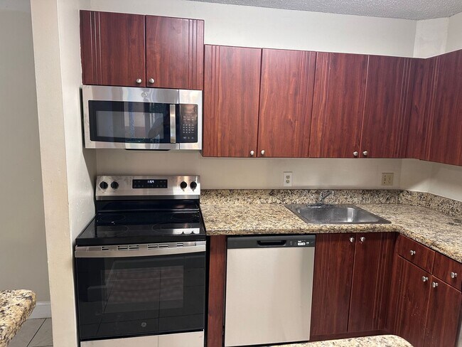 Photo - 10773 Cleary Blvd