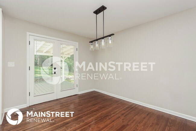 Photo - 63 Whitsett Rd